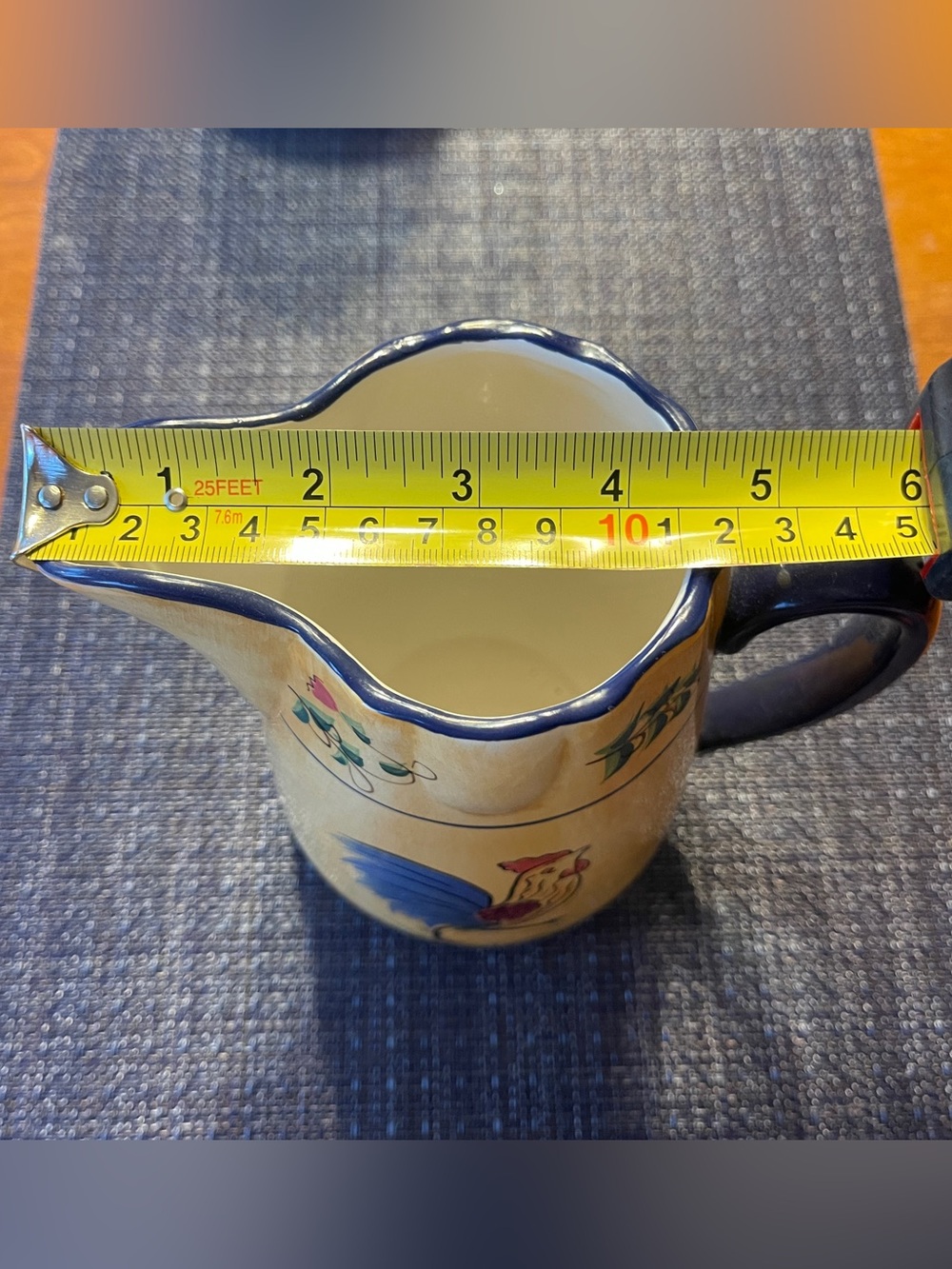 Cracker Barrel Rooster Pitcher Blue Handle Farmhouse Kitchen Decor Cottagecore - Picture 7 of 8